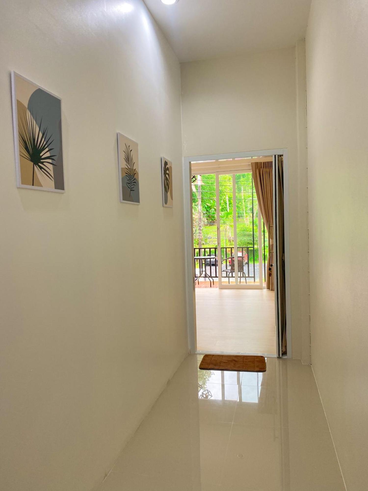 Private Room With Share Bathroom At Little Wild House Khaosok Khao Sok National Park Esterno foto